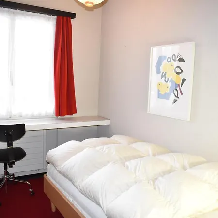 Arp Og * Valbella